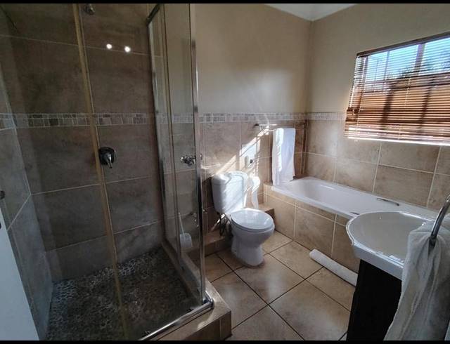 2 BEDROOM PROPERTY TO RENT IN ZWARTKOP